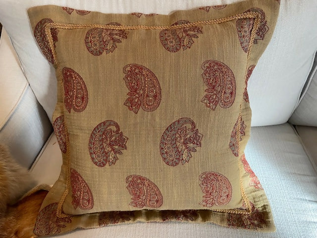 Paisley C 2