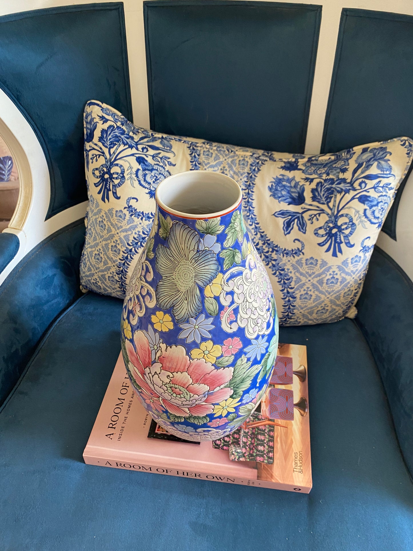 Chinoiserie Vase