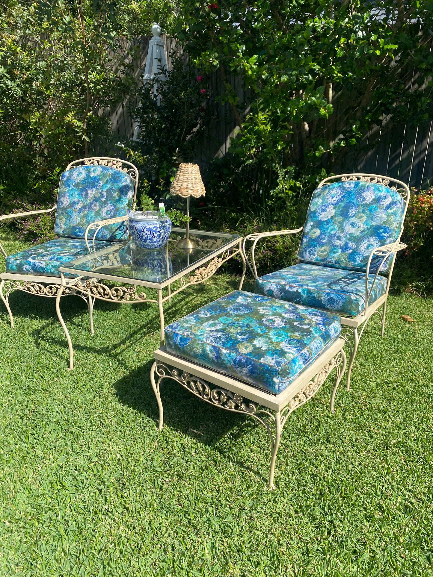 Vintage Retro Outdoor Setting