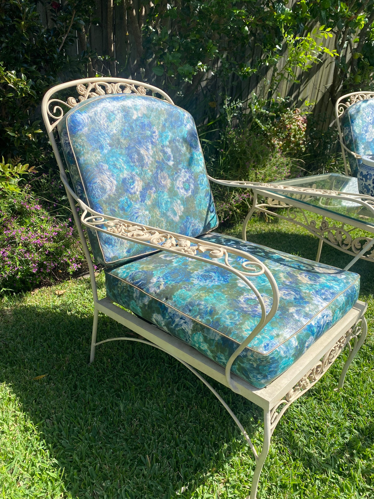 Vintage Retro Outdoor Setting
