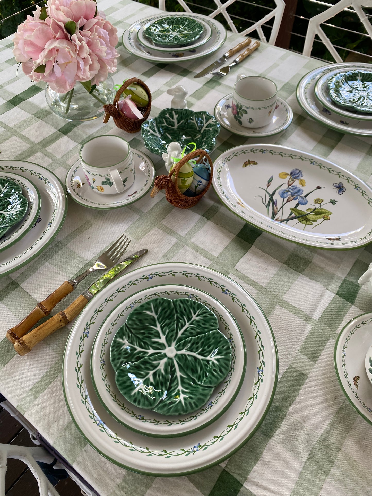 Small green cabbage bowls with bunny's