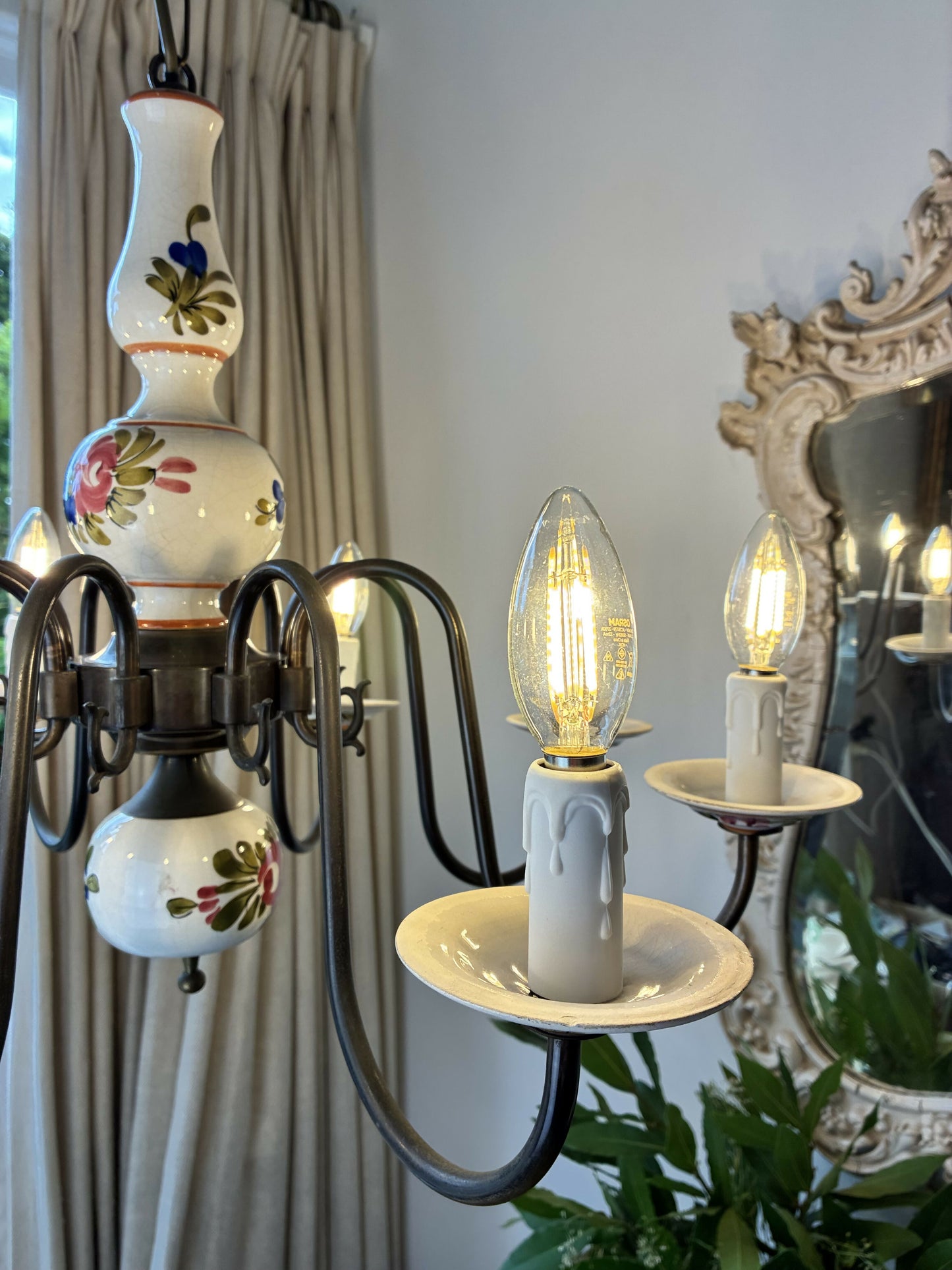 Capodimonte Flemish Style Chandelier