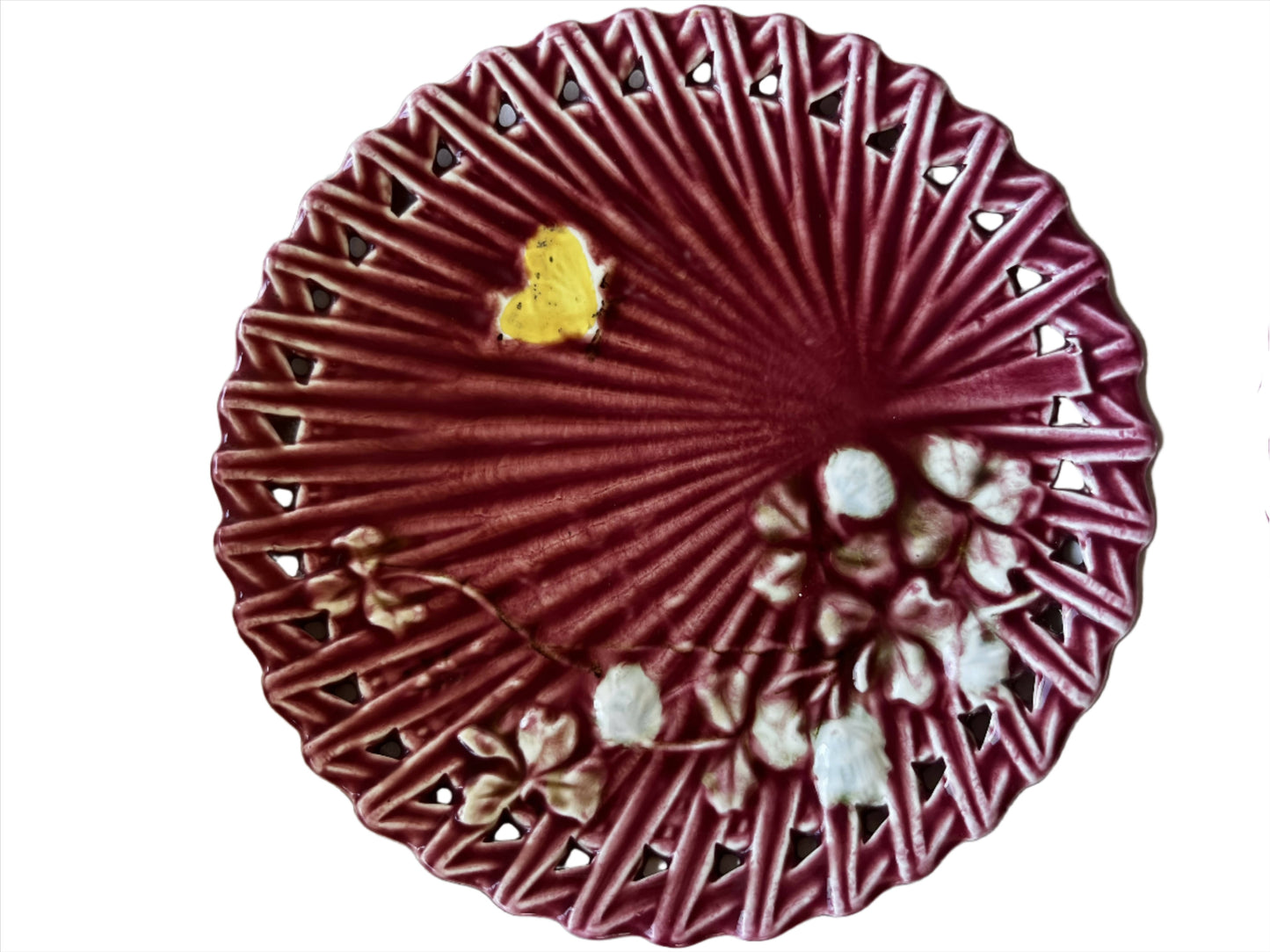 Vintage Majolica lattice edged plate set