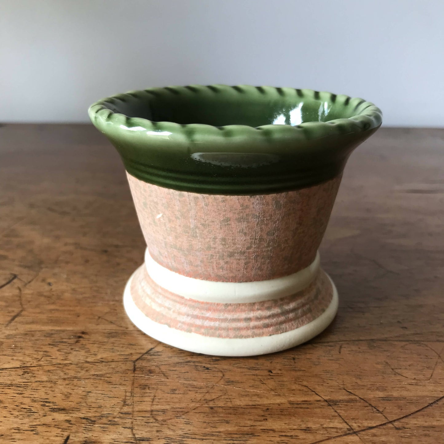 Small Majolica pot