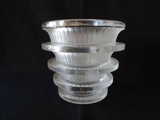 Lalique Chevreuse Vase 1