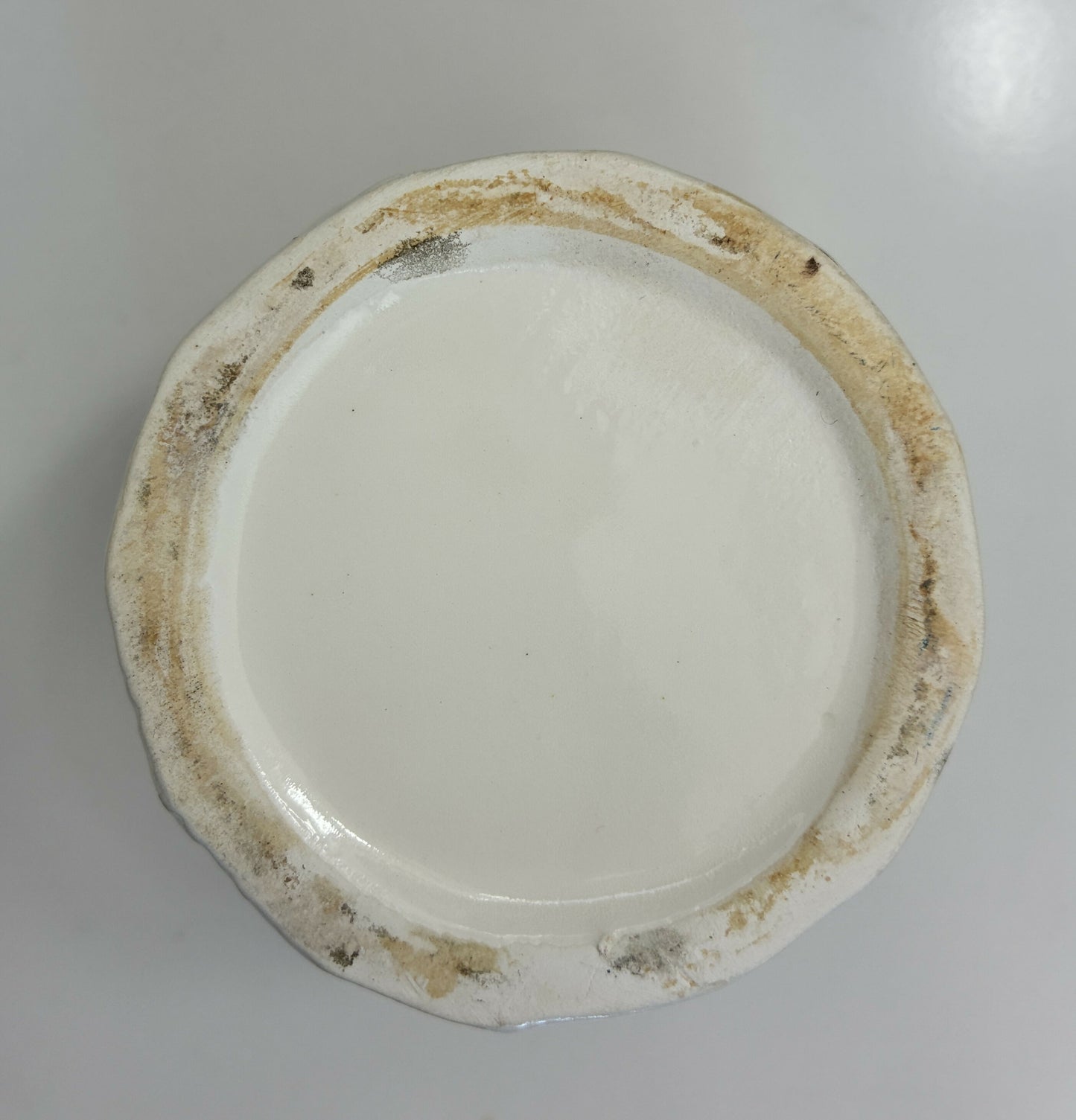 Small white leaf Cache Pot