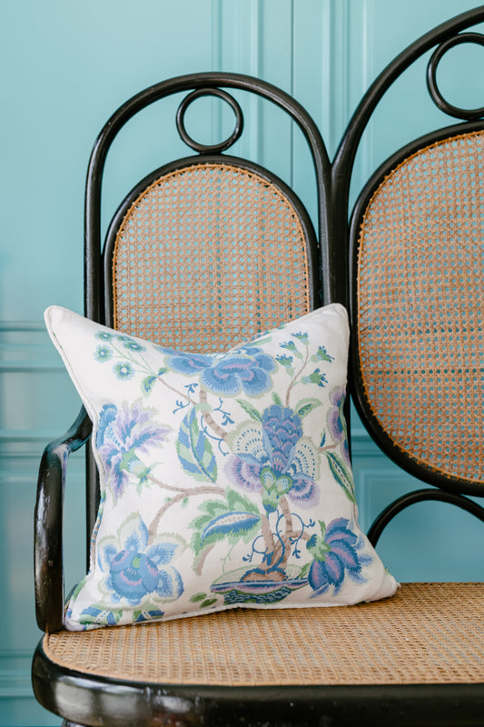 Schumacher 'Ashford Linen' Cushion