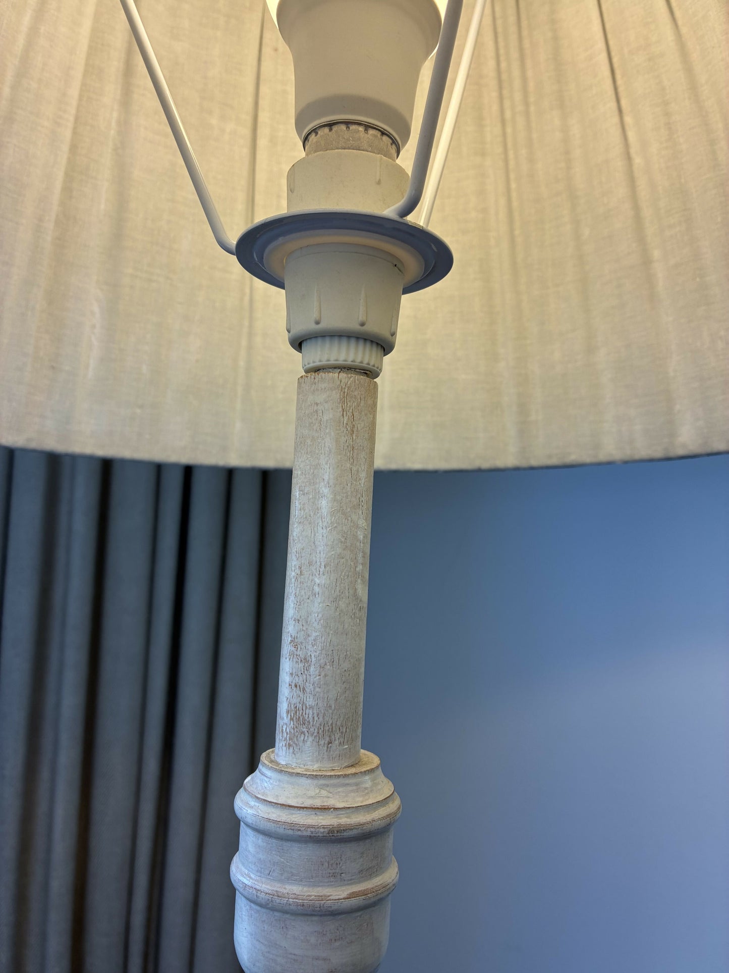 Provincial Candlestick Lampbase