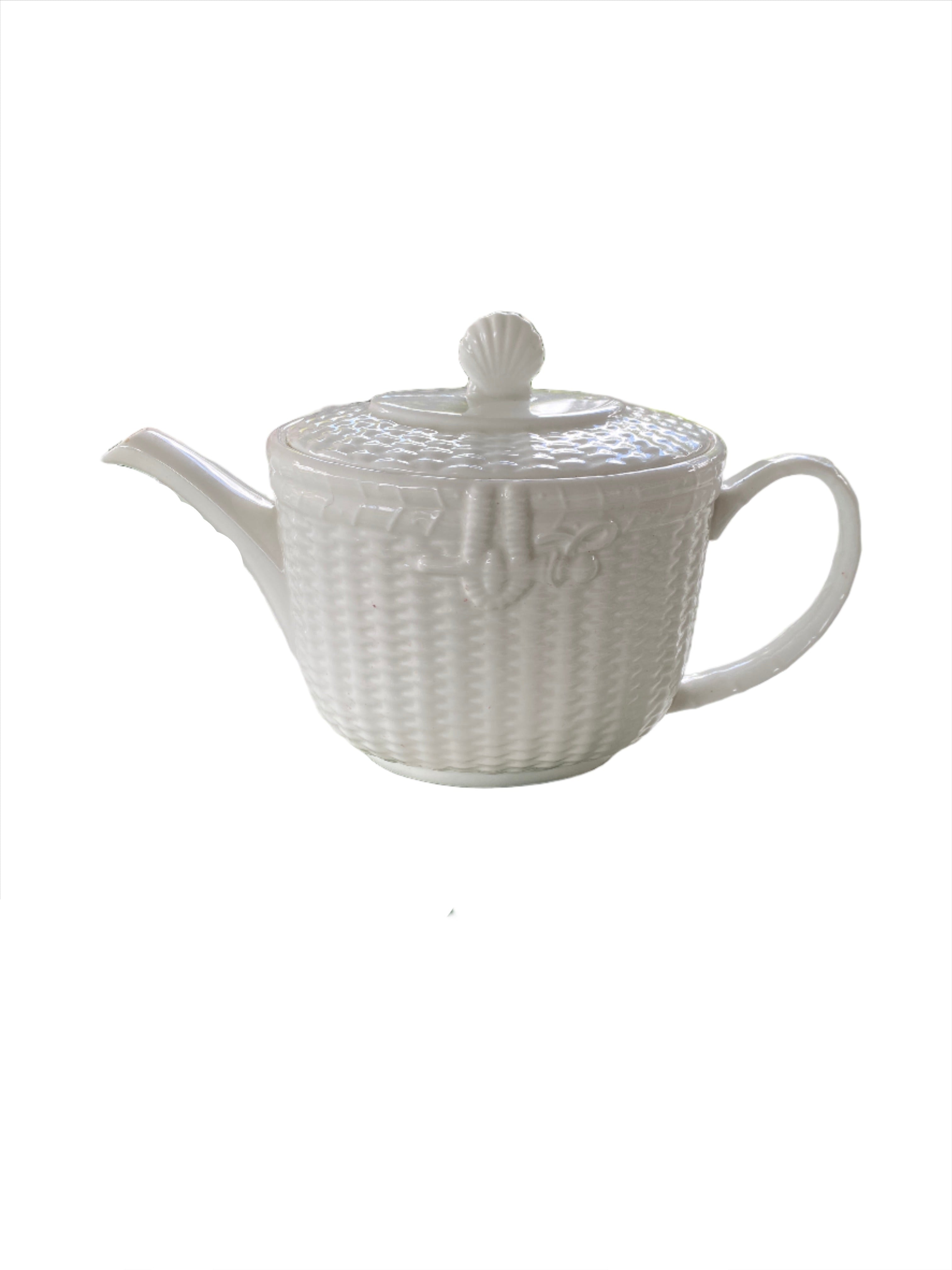 Wedgwood Nantucket Fine Bone China Teapot White Antiquely