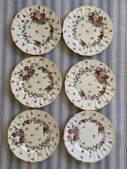 Vintage Royal Doulton "Wildflowers" Set of Dinner Plates