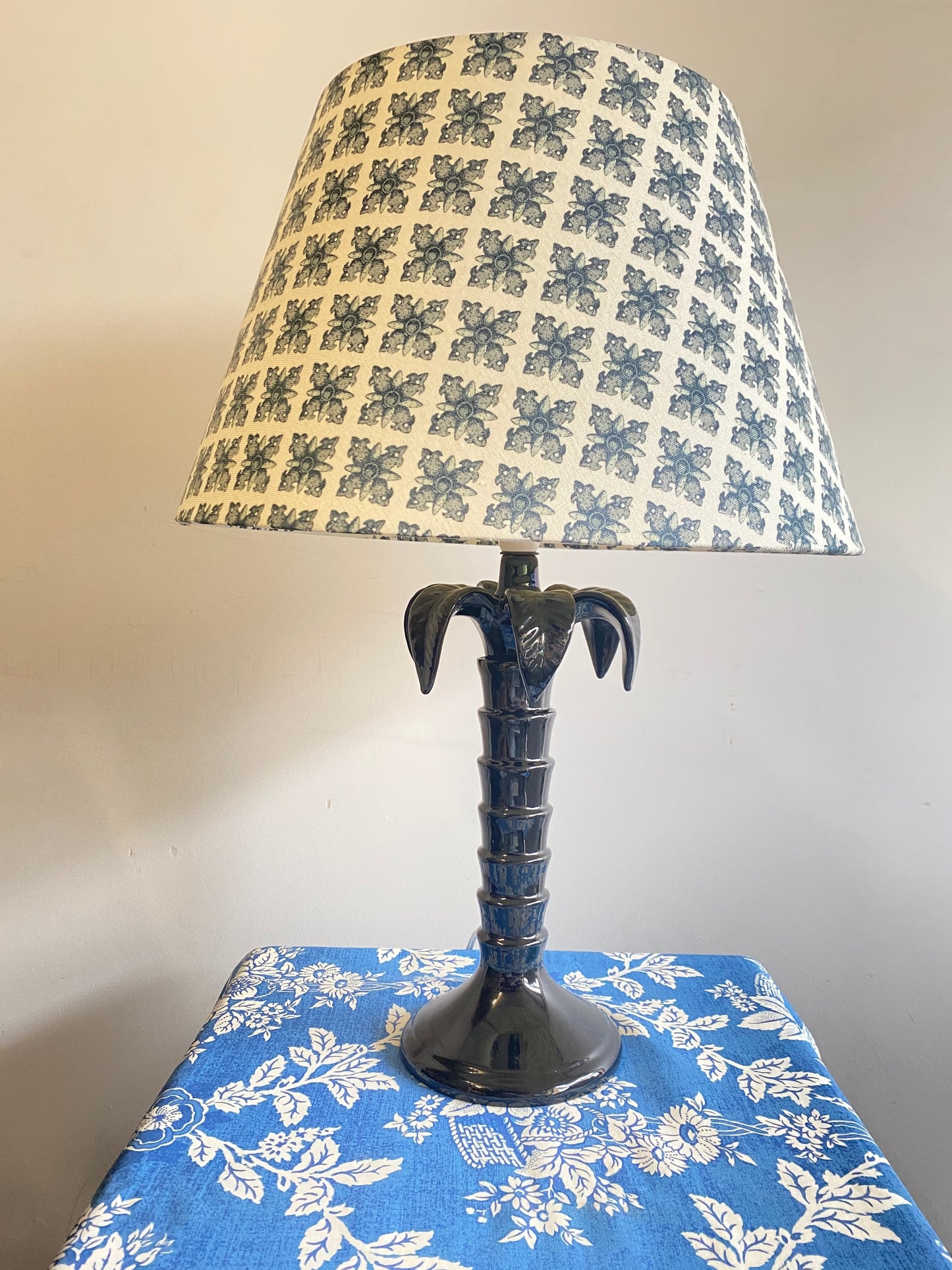 Vintage Ceramic Palm Lamp base