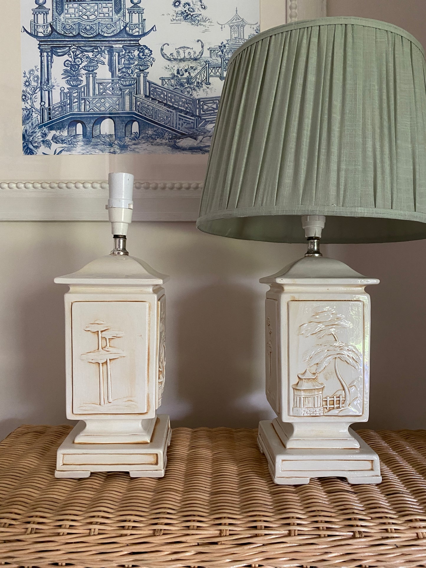 Pair small made in italy chinoiserie table lamps
