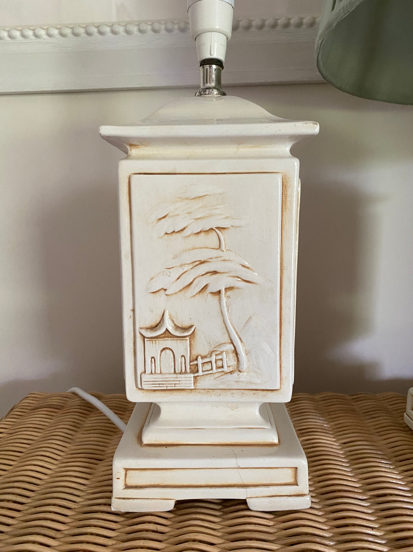 Pair small made in italy chinoiserie table lamps