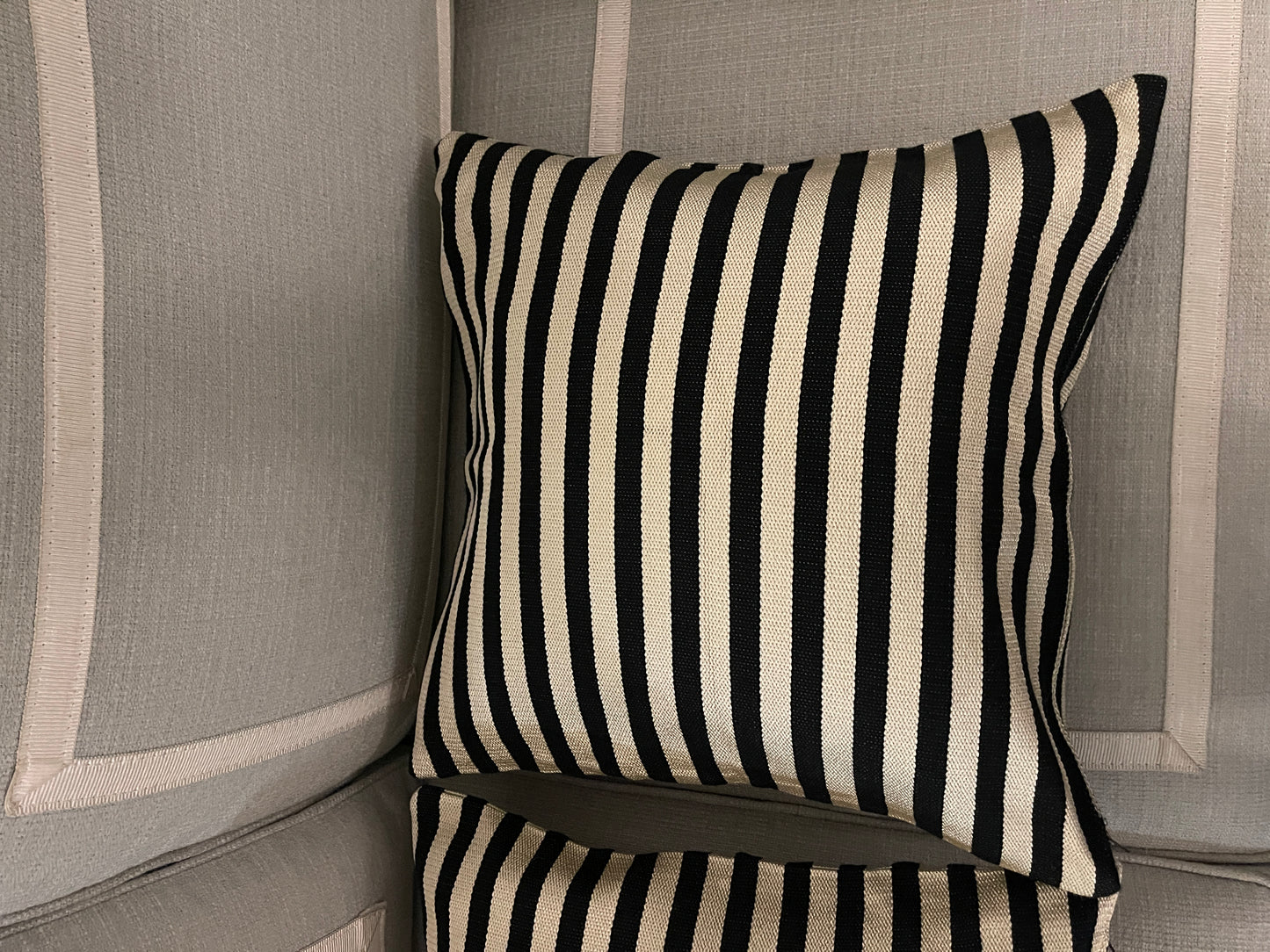 Striped cushions in Schumacher stripe