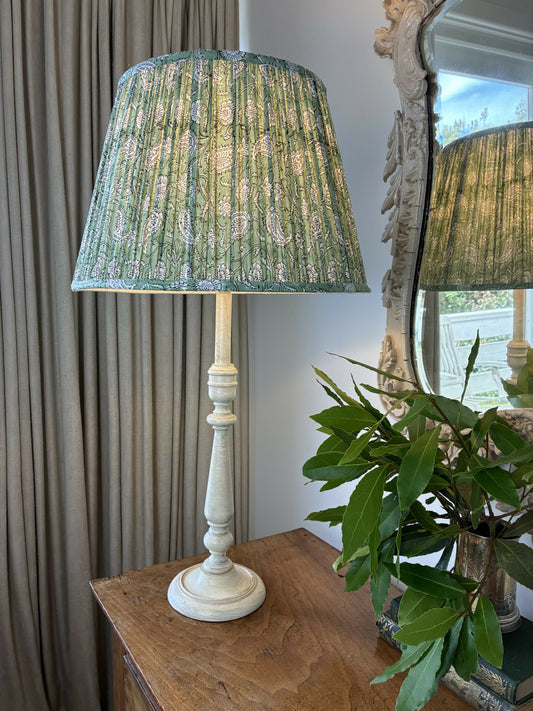 Provincial Candlestick Lampbase