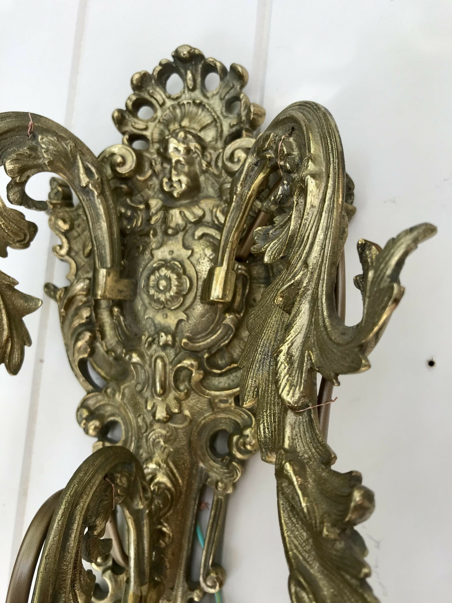Ornate Brass 3 arm Wall Sconce