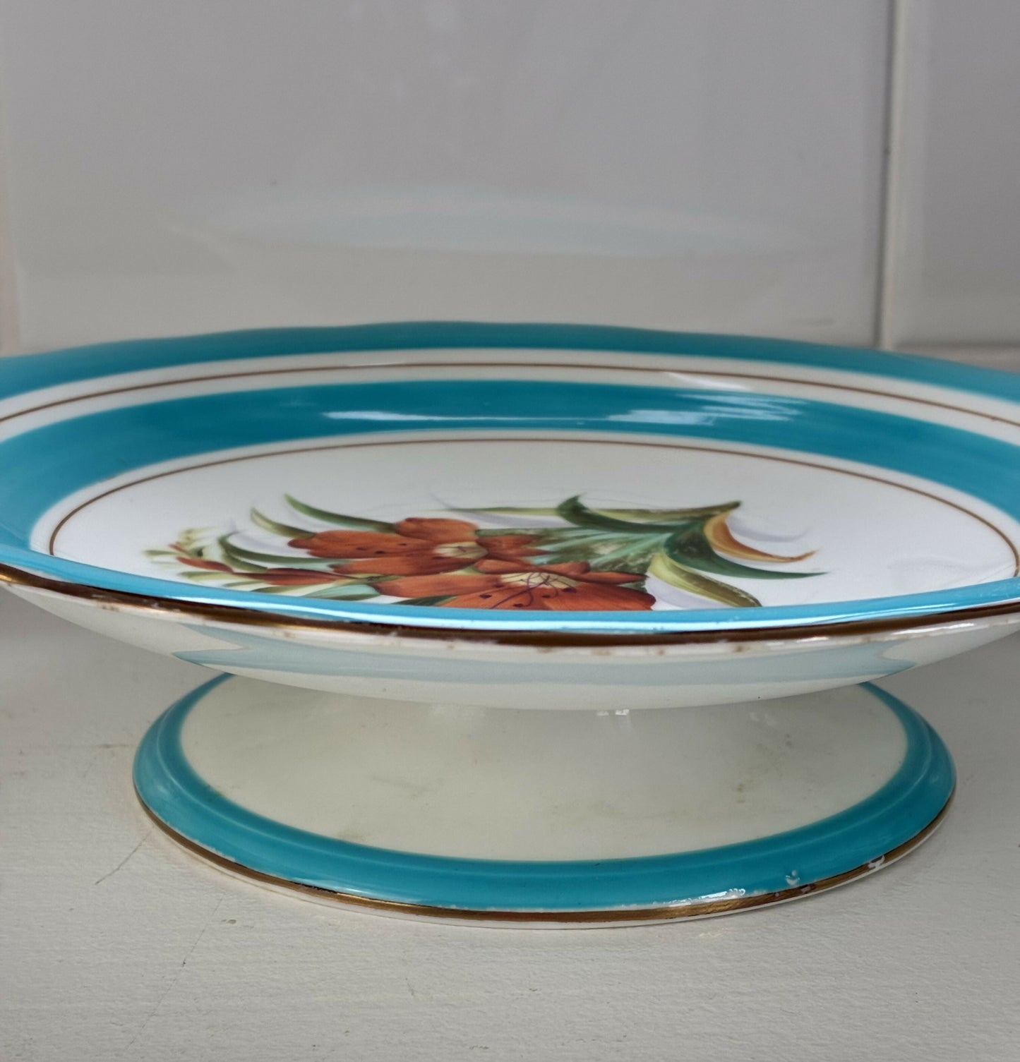 Lilies handpainted comport tazzer