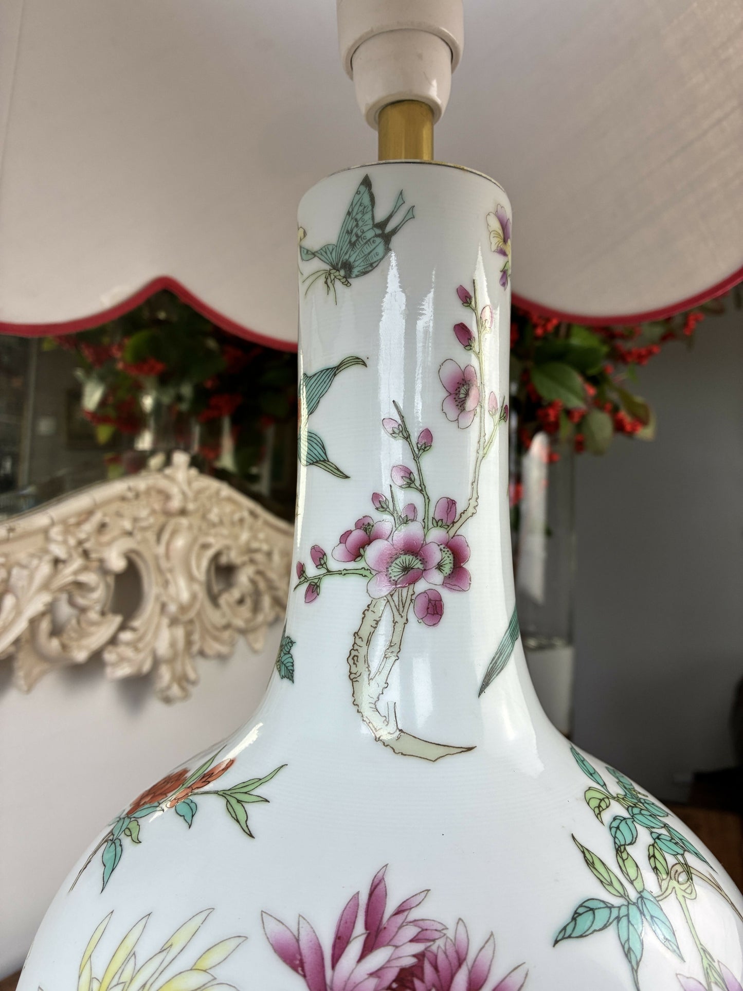 Gourd shaped Chinoiserie Lamp Base