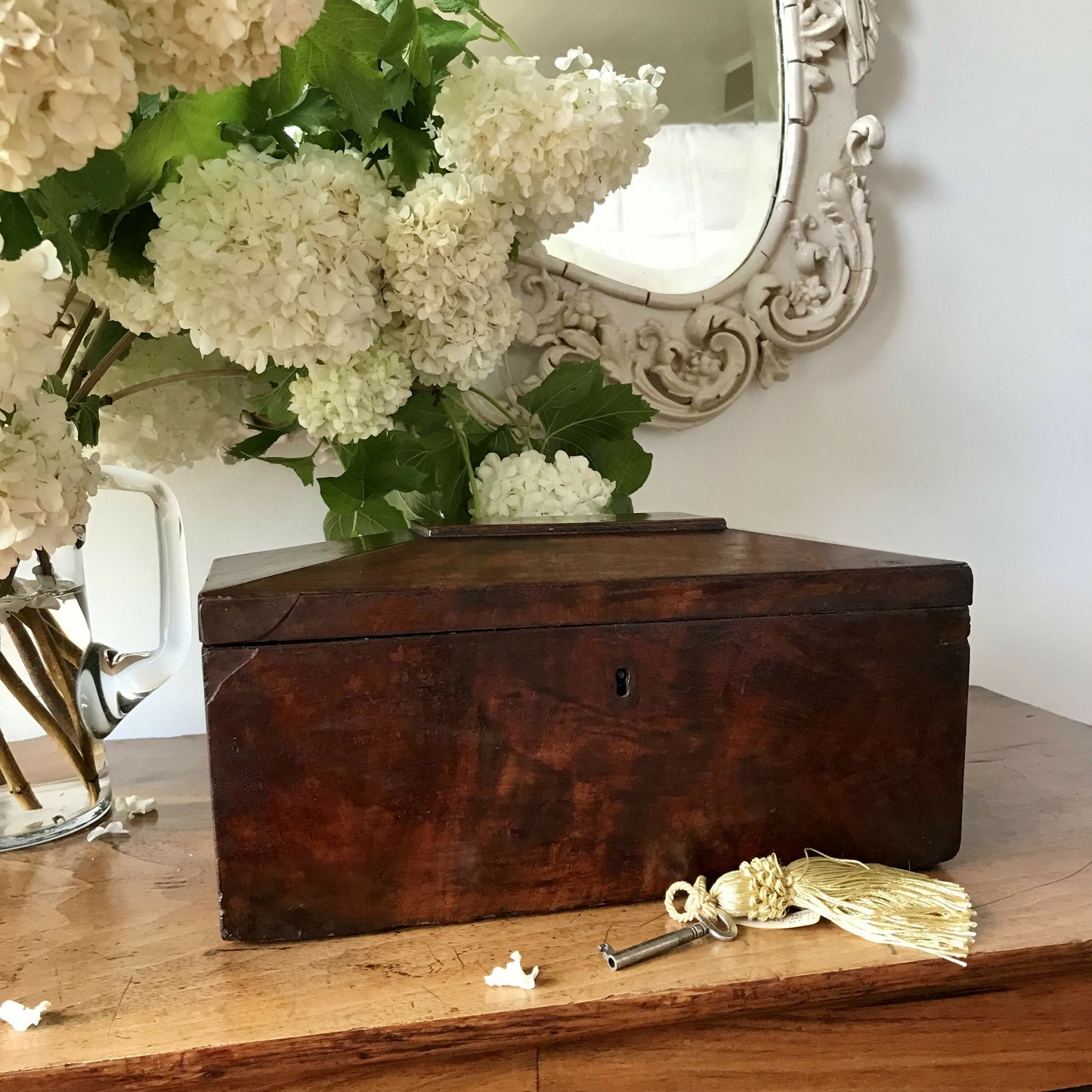 Sarcophagus Tea Caddy Box