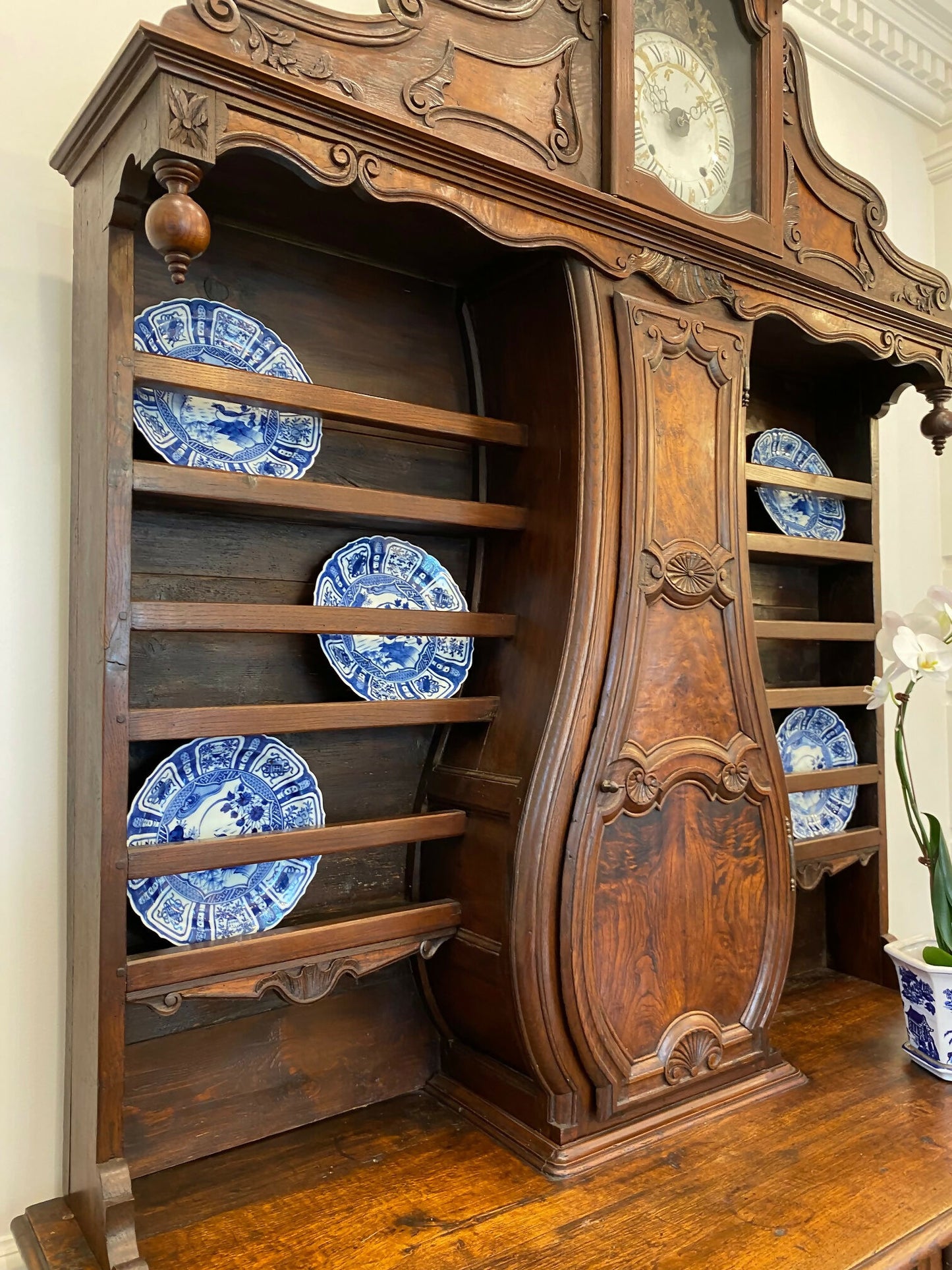 18th Century Walnut and Oak Buffet Vaisellier with Clock