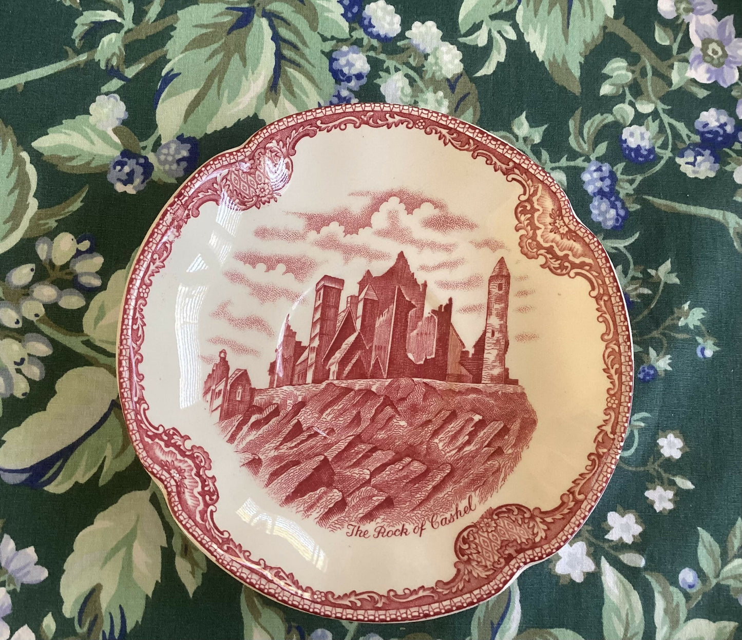 Vintage Johnson Brothers "Old English Castles" 30-piece dinner set for six