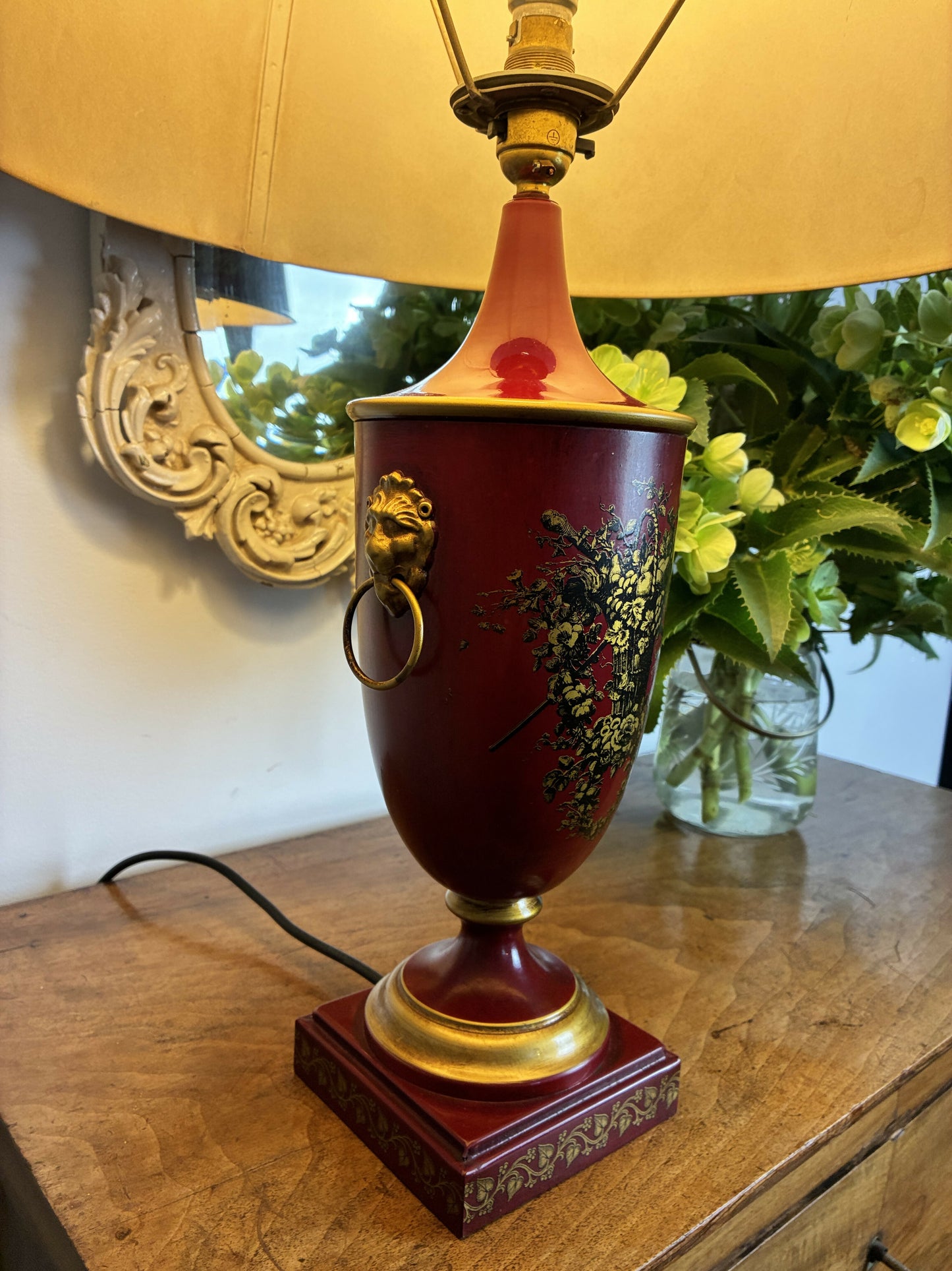 Italian Toleware Lamp
