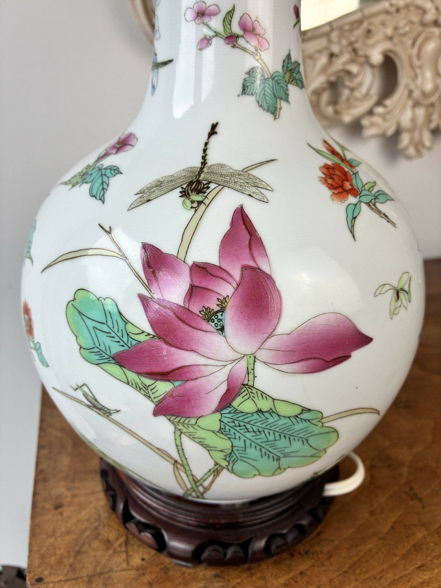Gourd shaped Chinoiserie Lamp Base