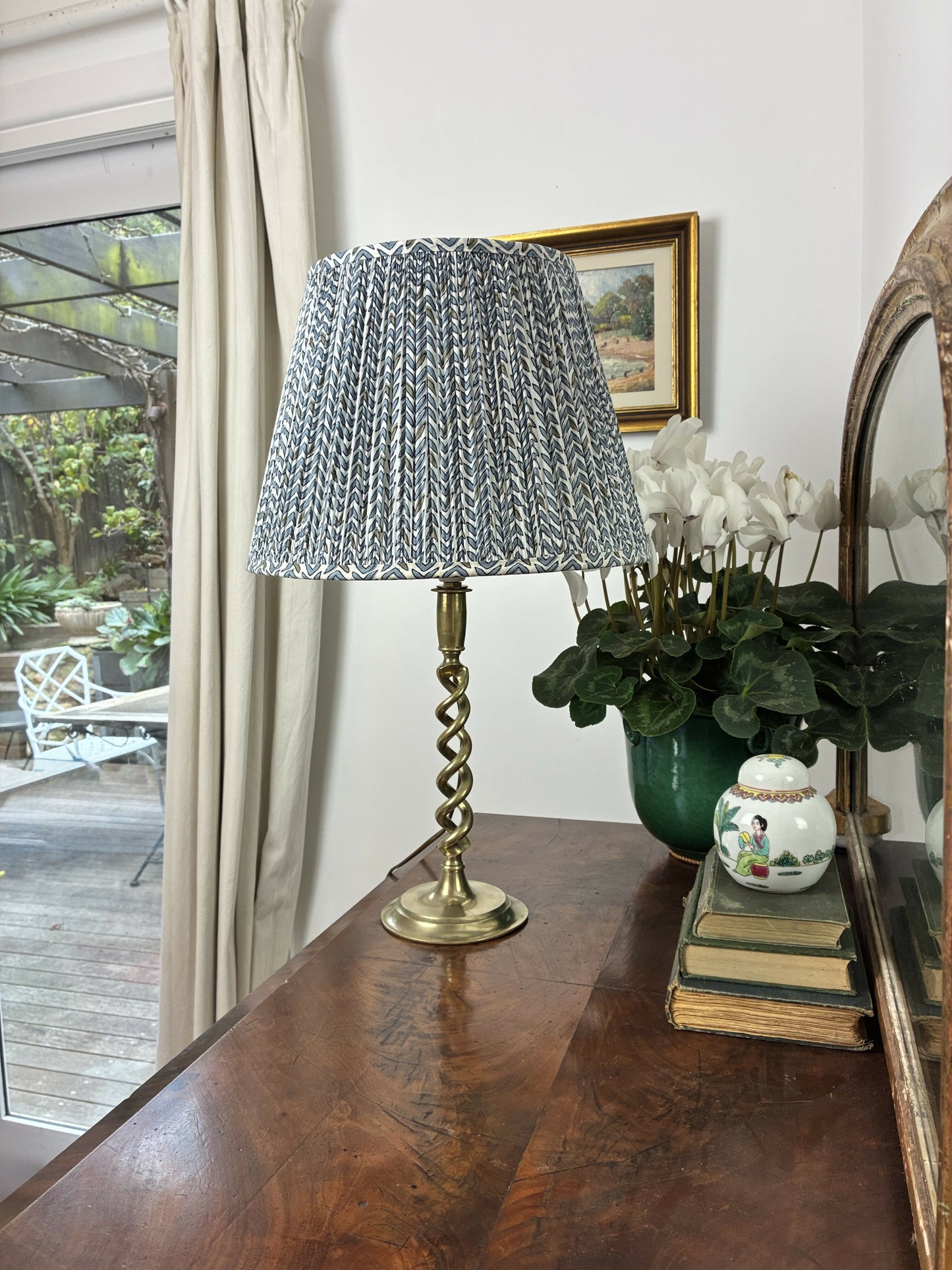 Brass Barley Twist Lampbase