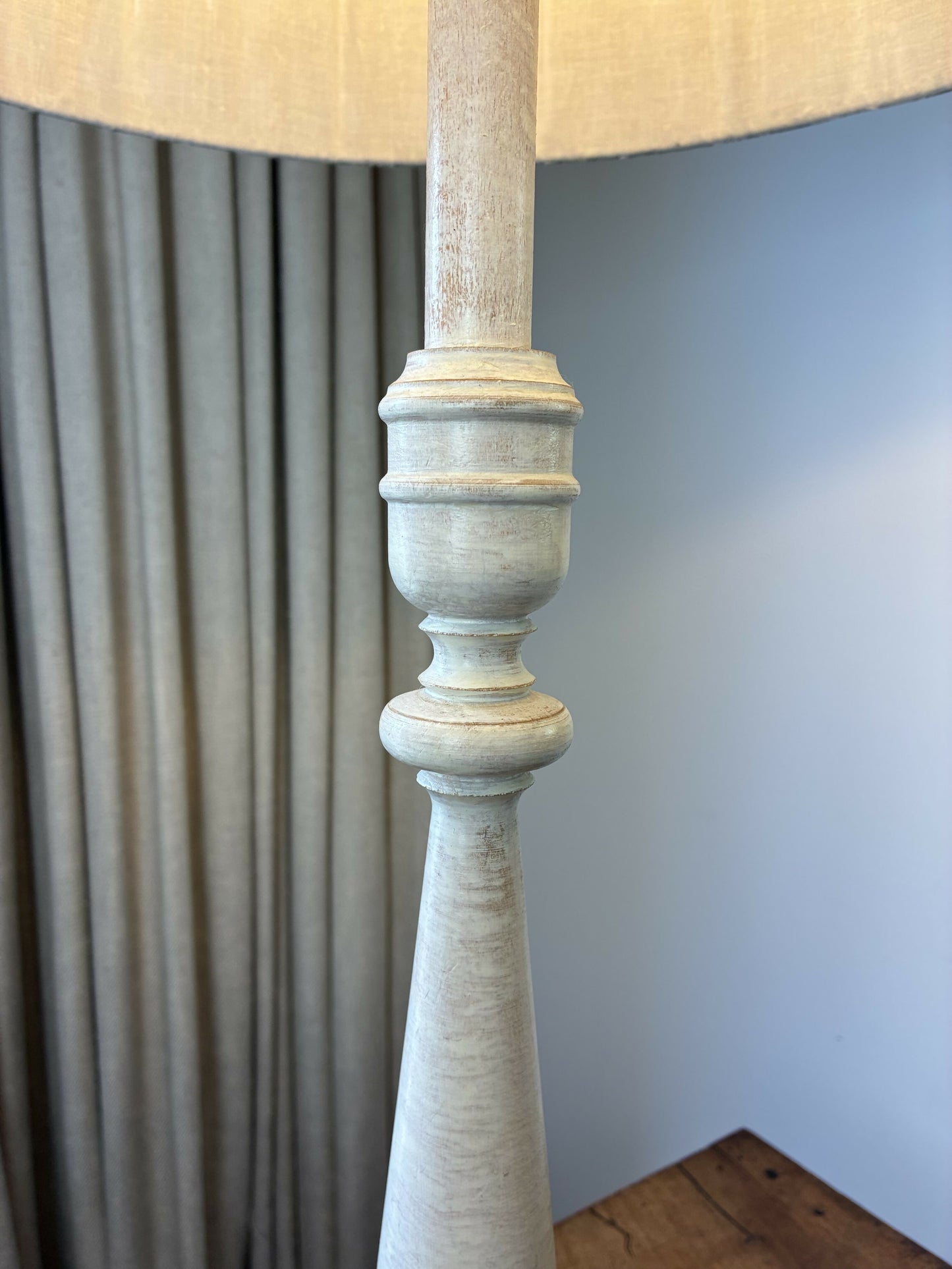 Provincial Candlestick Lampbase