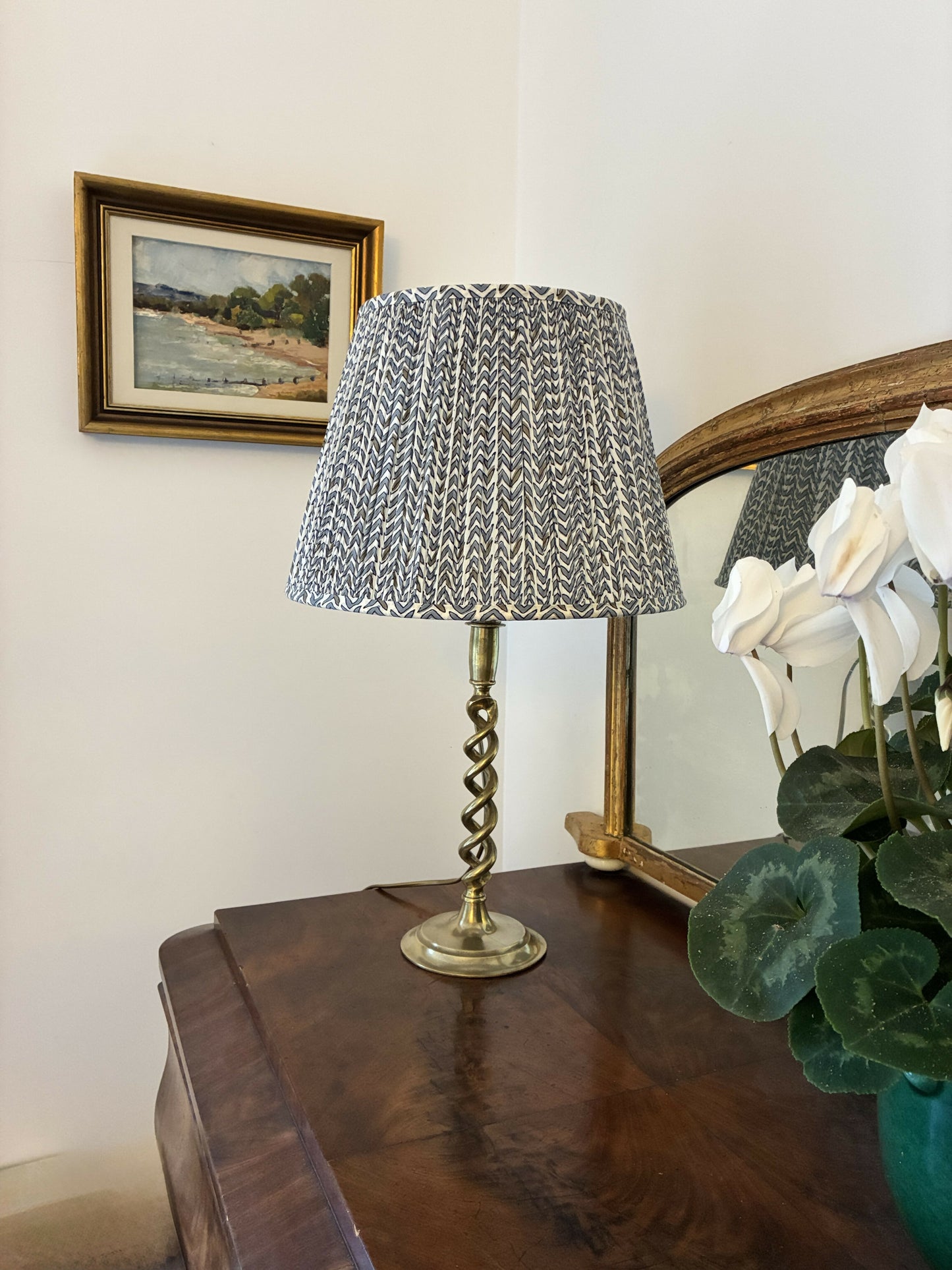 Brass Barley Twist Lampbase