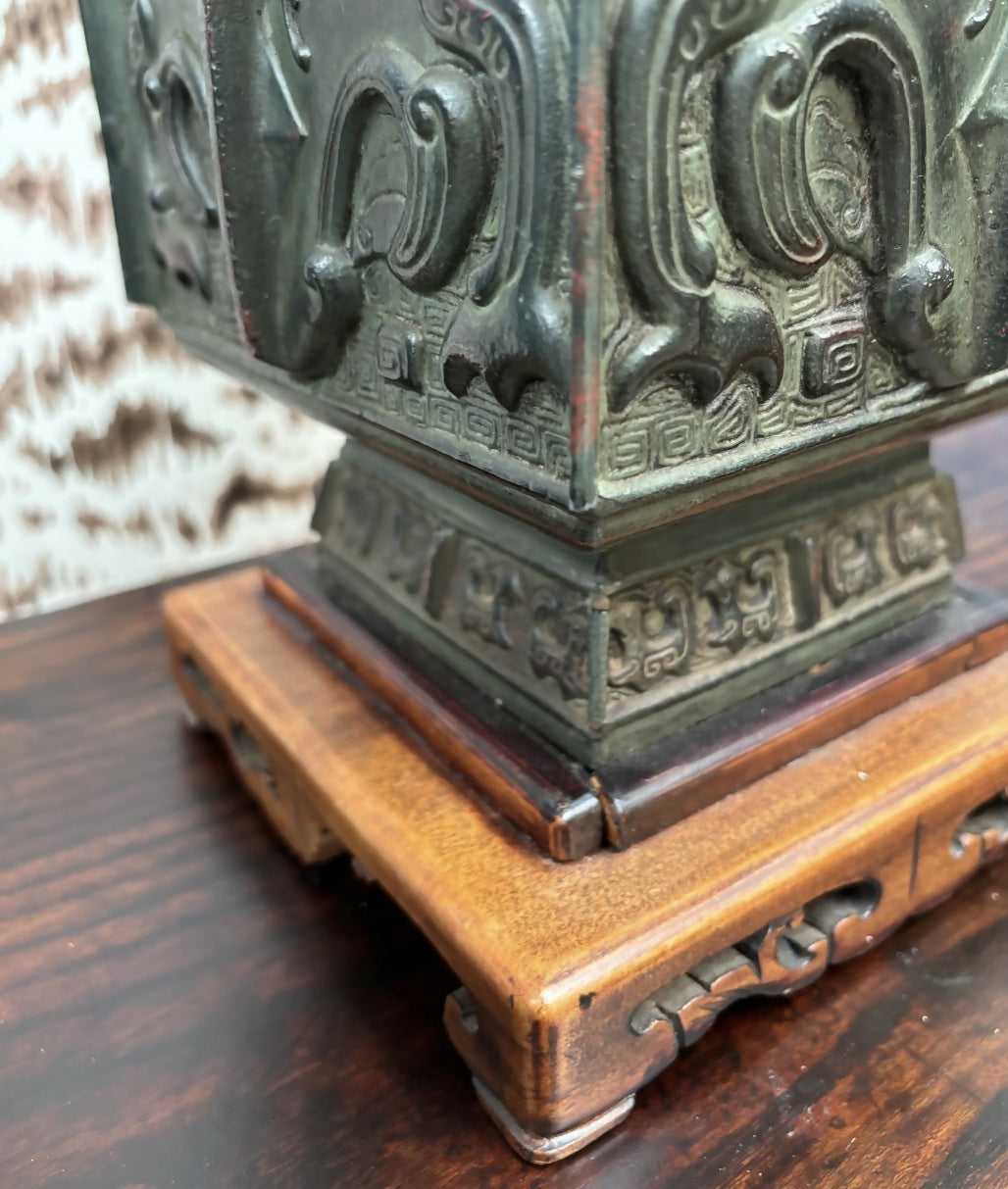 Vintage Mythological Motif Pagoda Top Bronze Lamp Base