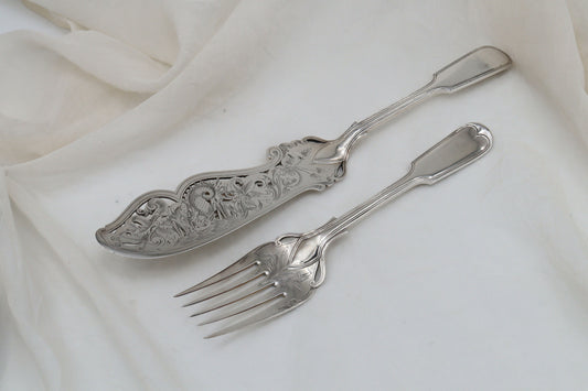 Elkington silver plated fish servers