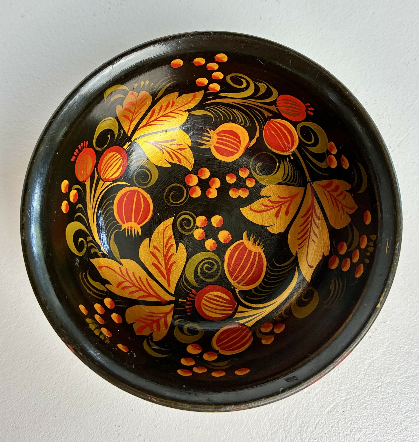 Pair of Khokhloma folk art dishes