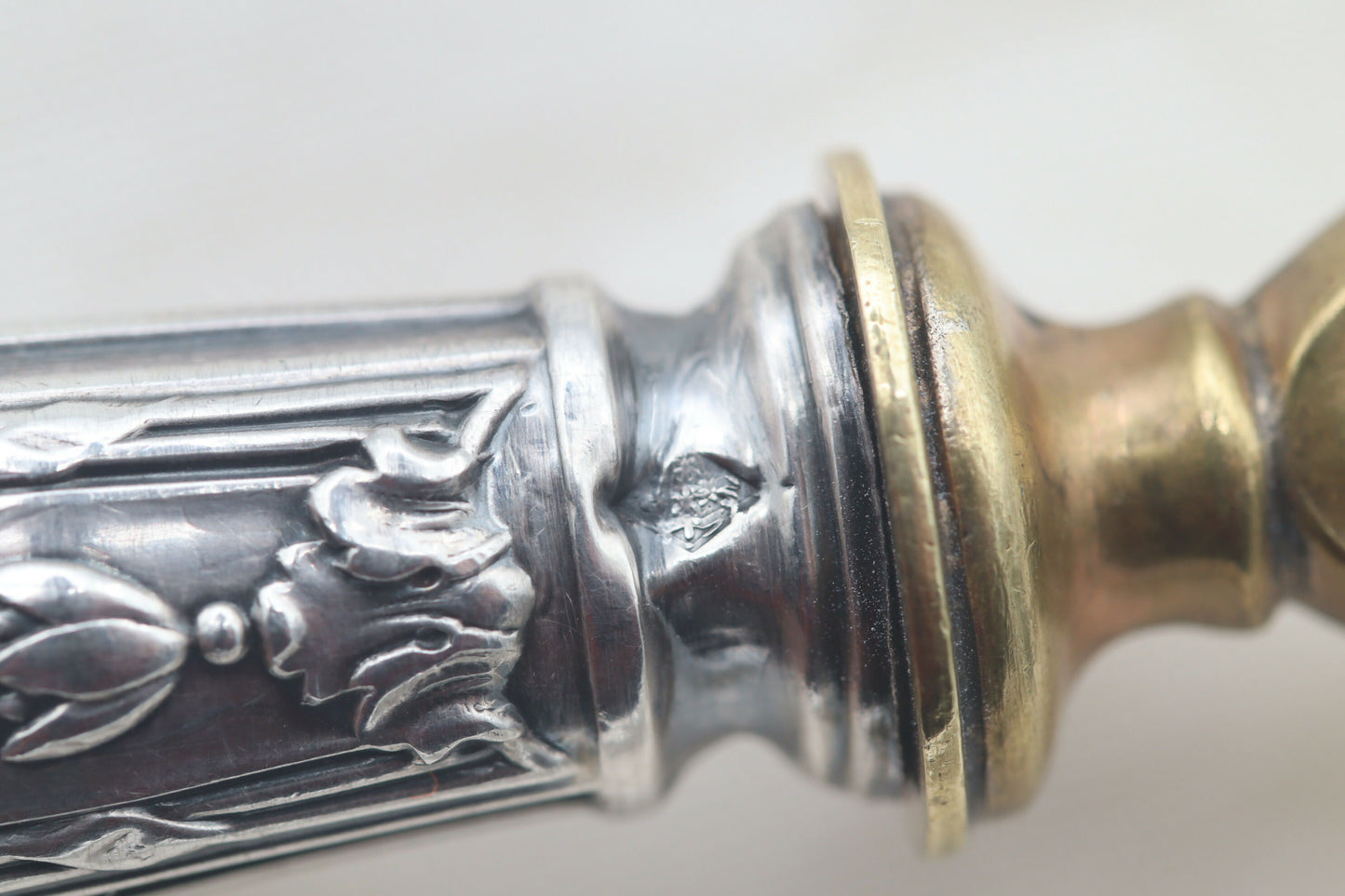 French silver handled dessert slice