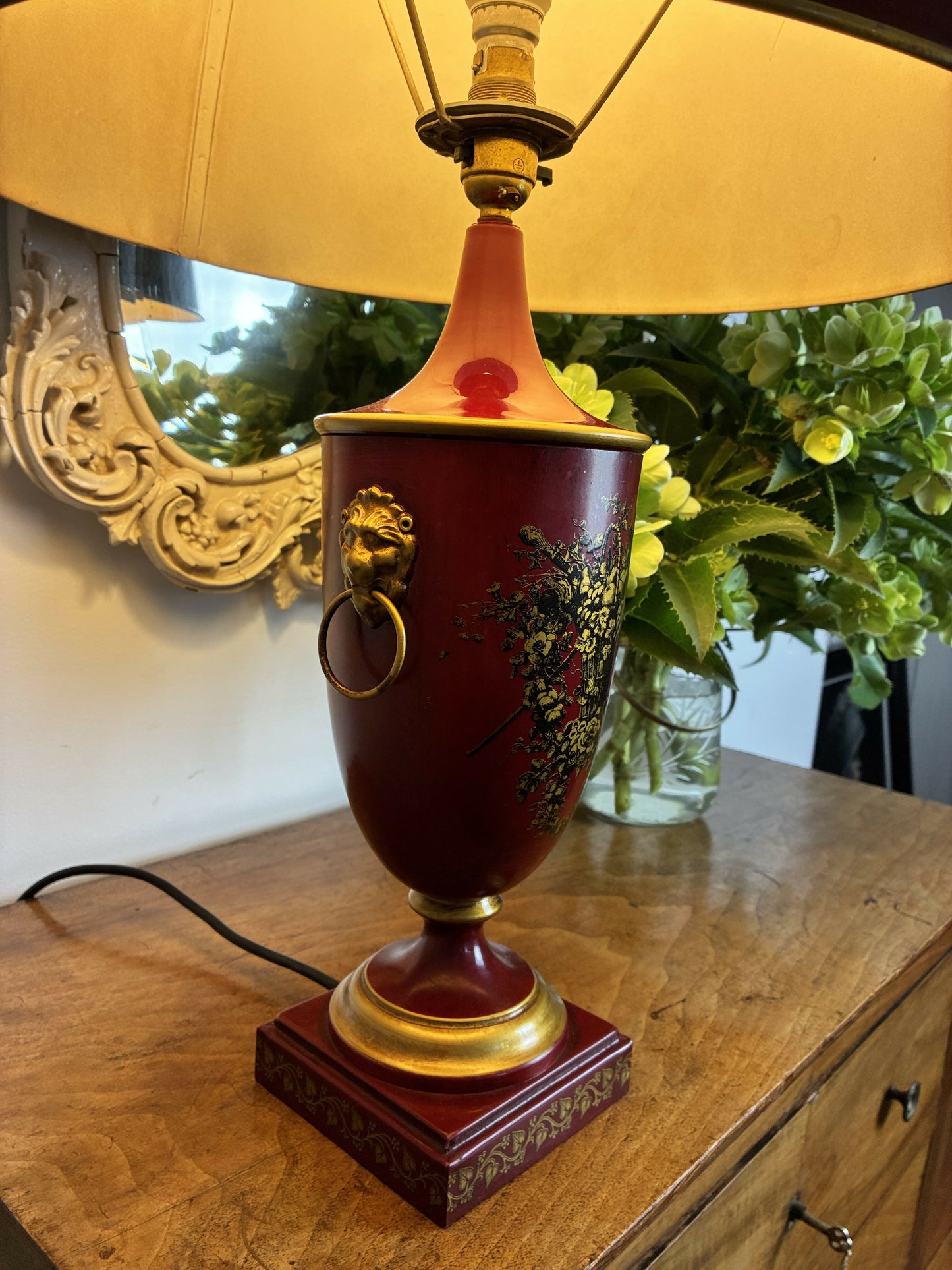 Italian Toleware Lamp