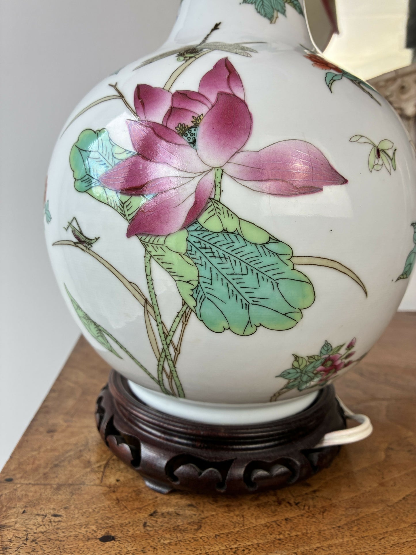 Gourd shaped Chinoiserie Lamp Base