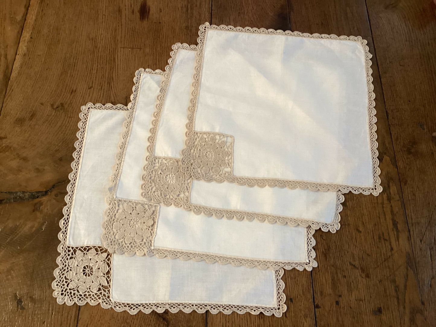 Vintage Ecru Table Napkins x 4