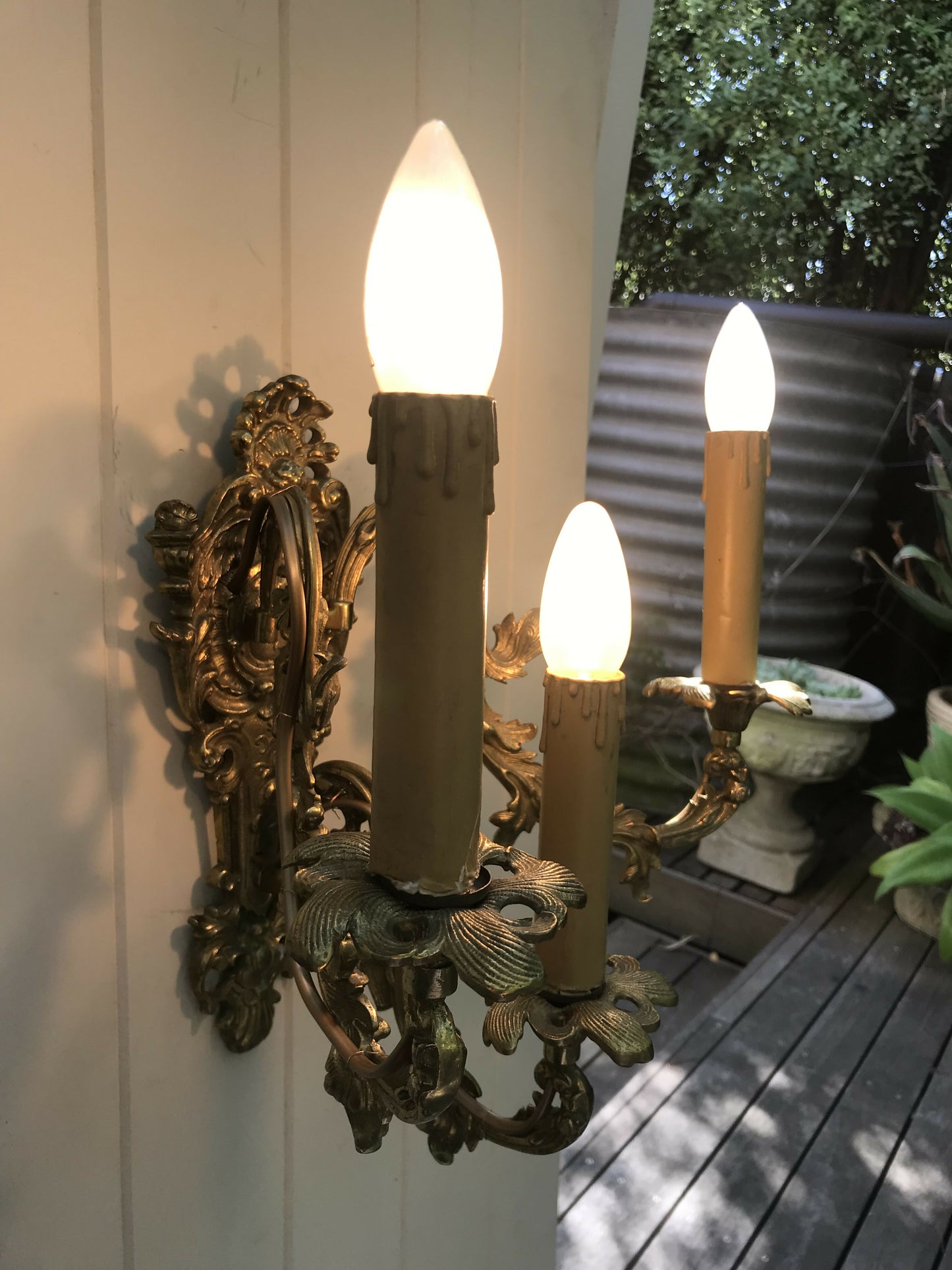 Ornate Brass 3 arm Wall Sconce