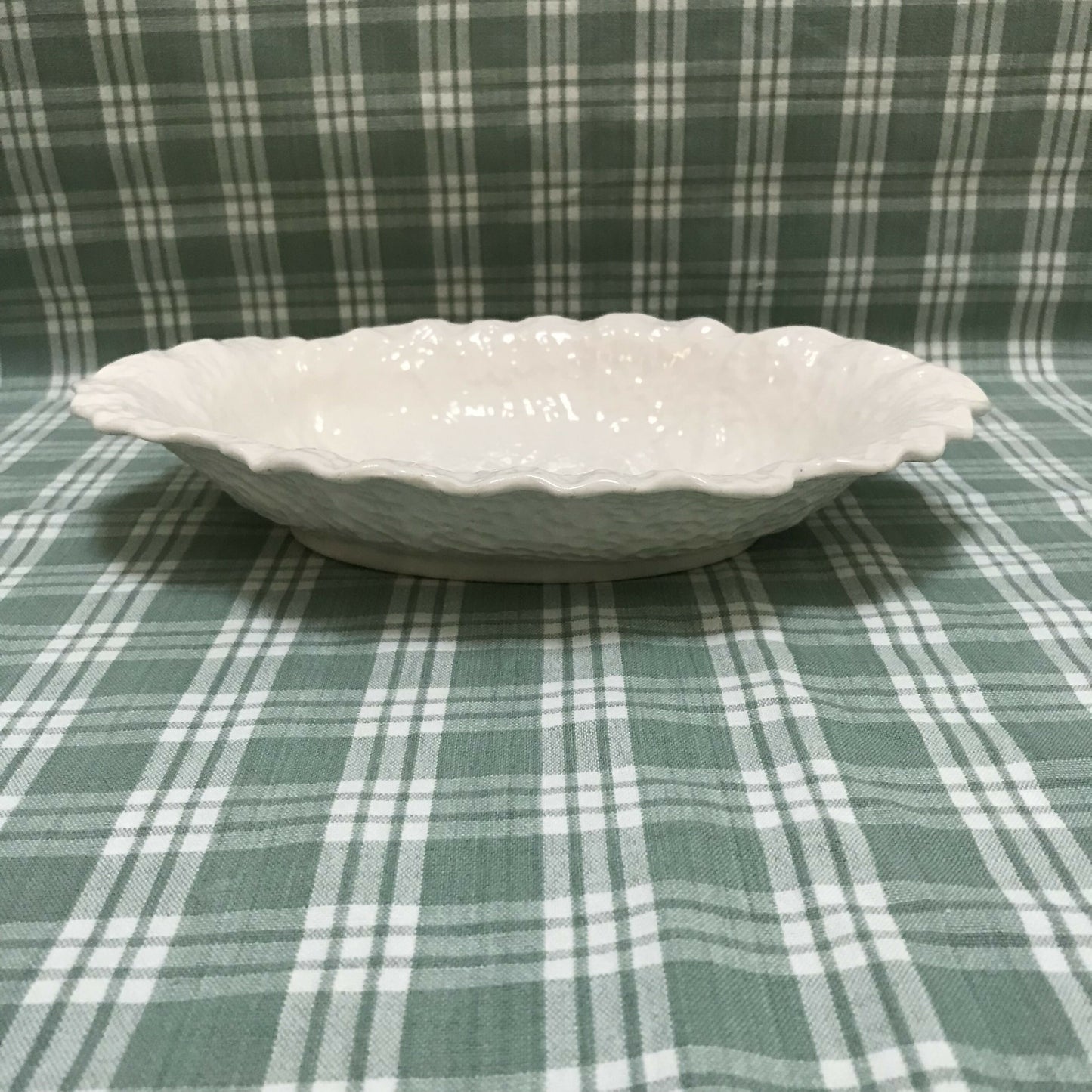 Shorter & Son cabbage leaf bowl