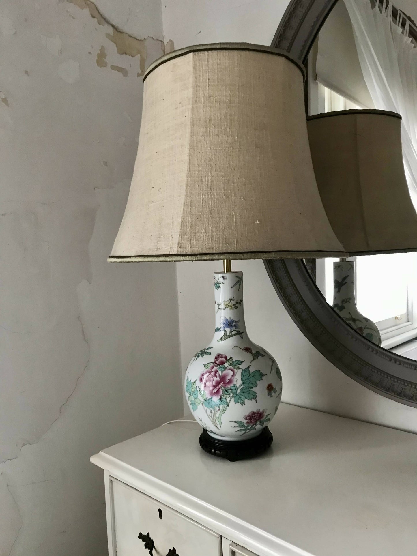 Gourd shaped Chinoiserie Lamp Base