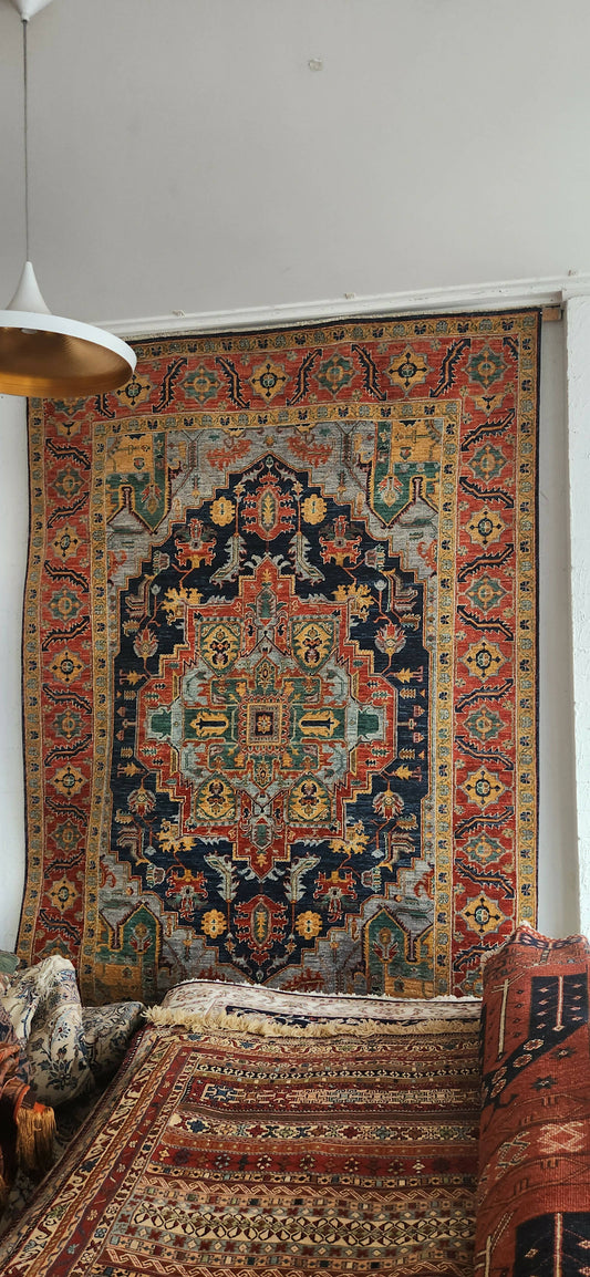 Heris Handmade Persian carpet