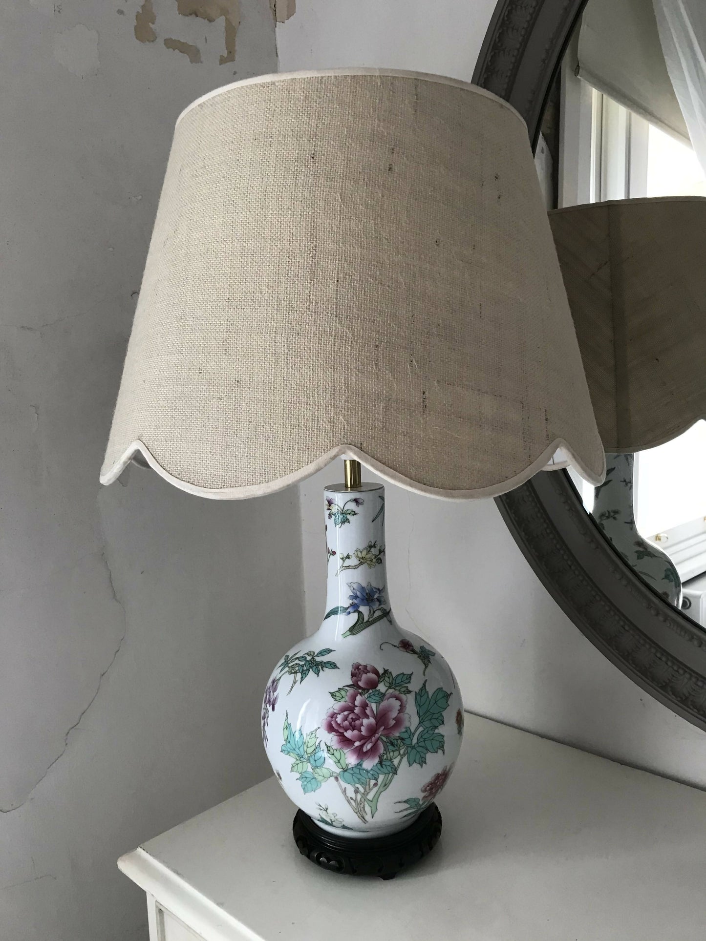 Gourd shaped Chinoiserie Lamp Base