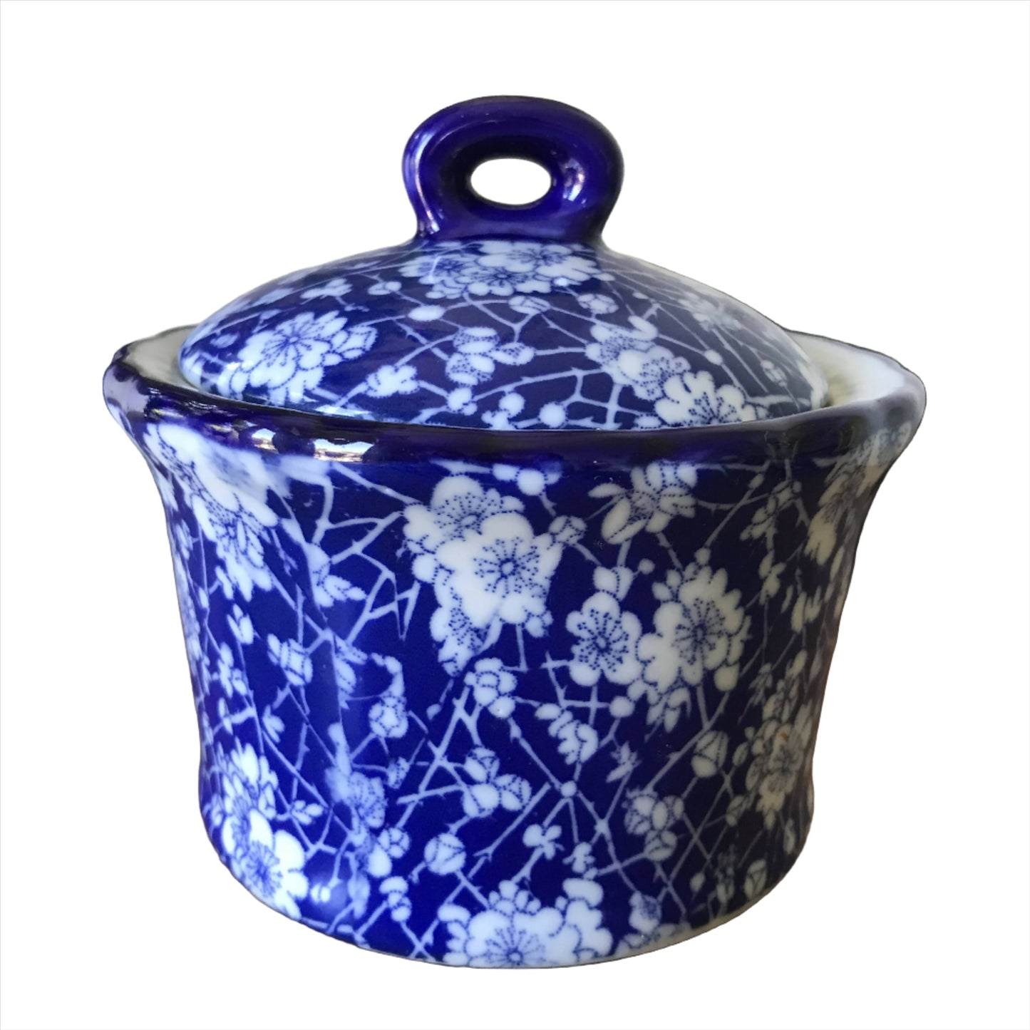 Plum Blossom lidded dish