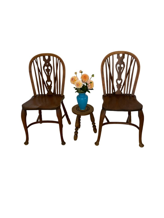 Set of 4 Antique English Elm & Beechwood Windsor Chairs